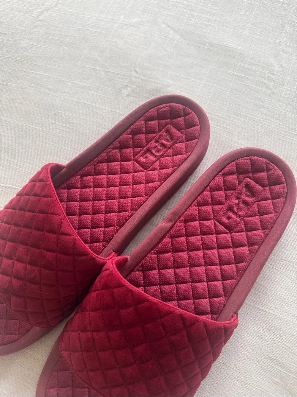 Men’s APL Quilted Burgundy Lusso Slide Sandal